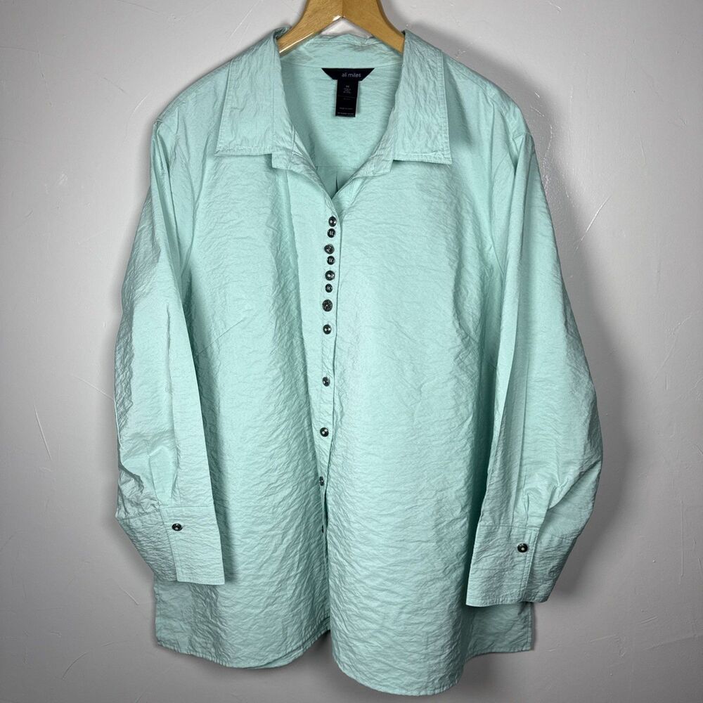 Ali Miles Tunic Top  Size 3X Mint Green Mismatched Buttons Art to Wear